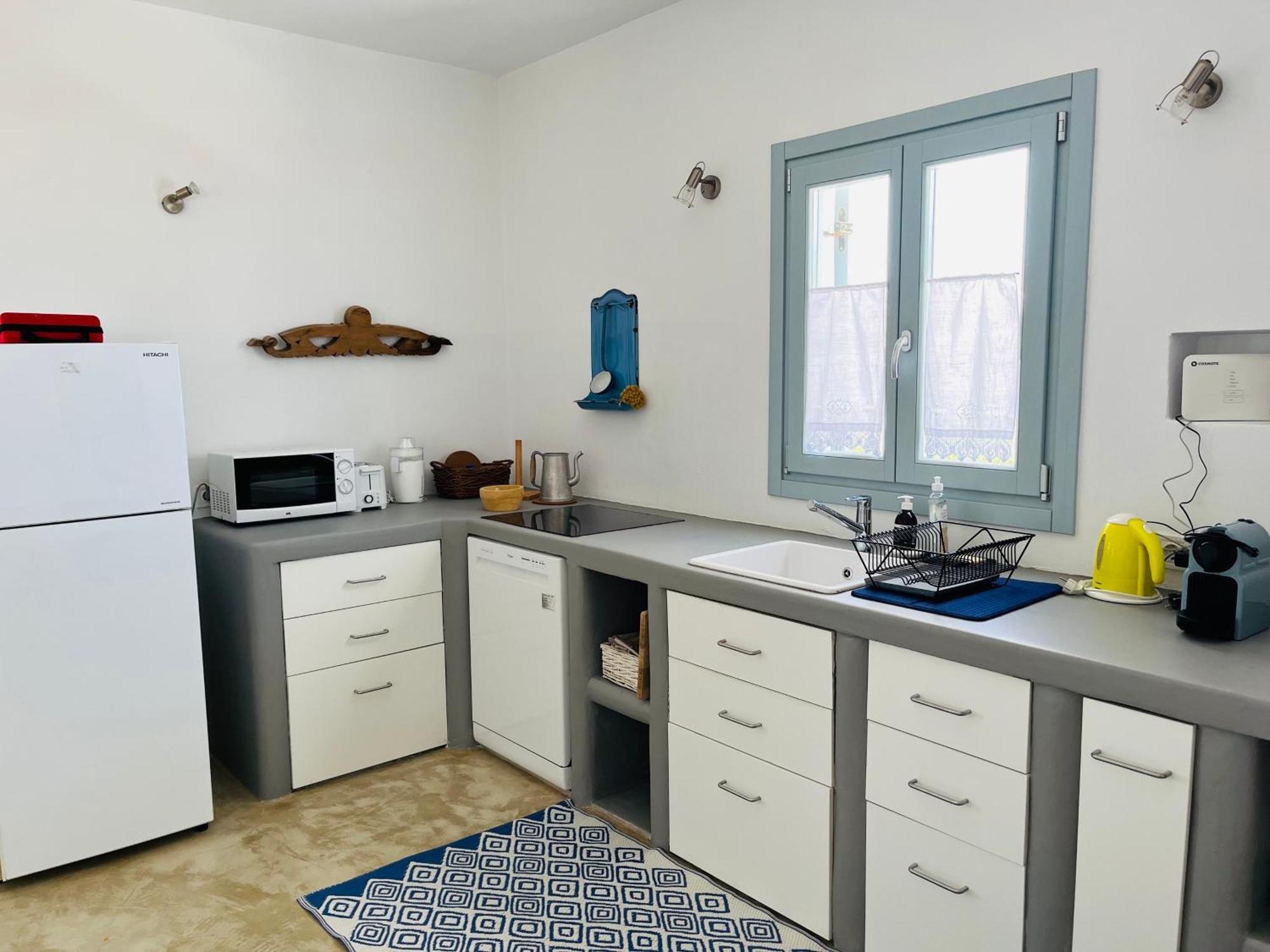 VILLA THEIA - SELENE , appartement de charme pour 4 à 6 personnes prés de la plage et du village de Koufonissi Koufonisia Exterior foto